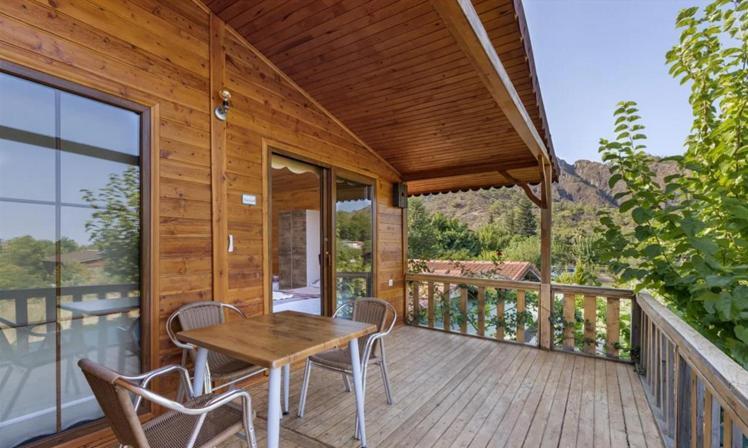 Apartamento Flora Pansiyon Cirali Kemer Exterior foto