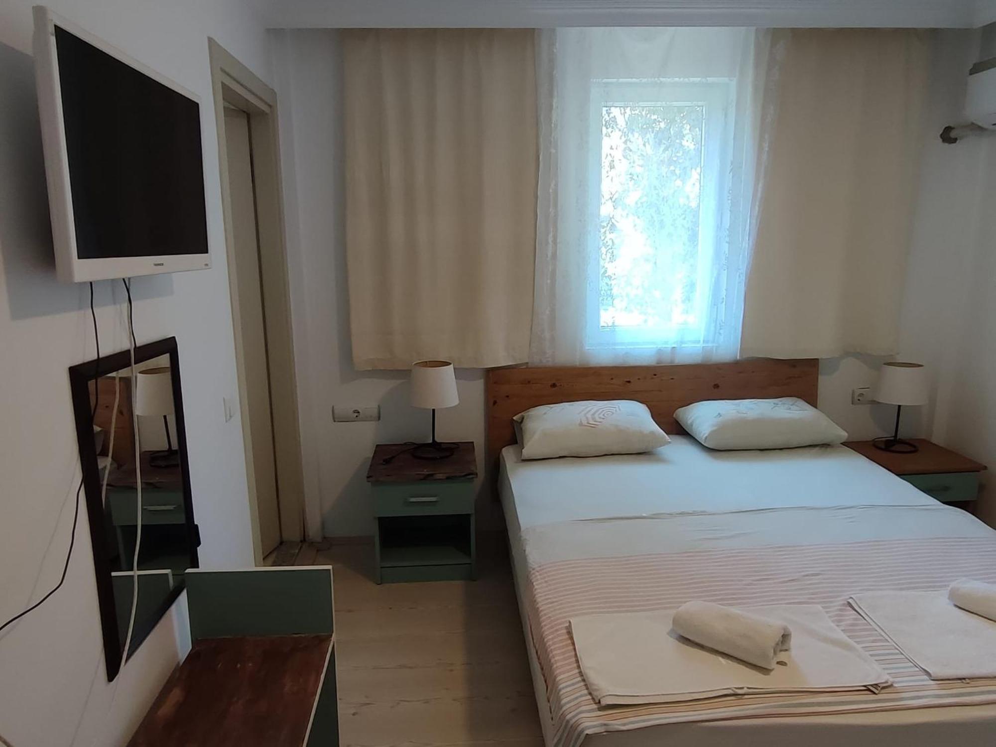 Apartamento Flora Pansiyon Cirali Kemer Exterior foto